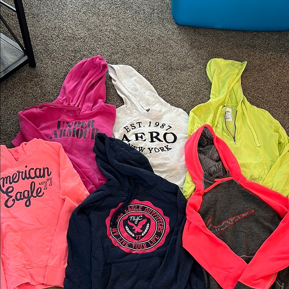 6 woman’s Hoodie